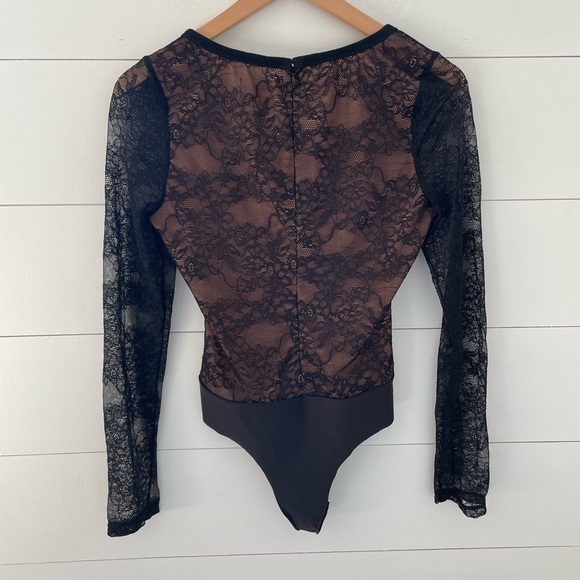 CAMI NYC Elliana Lace Bodysuit - Picture 3 of 8